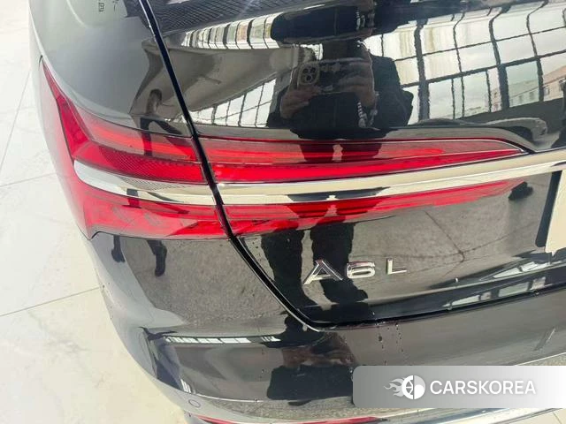 Audi A6L 2025 Черный из Китая, фото 6