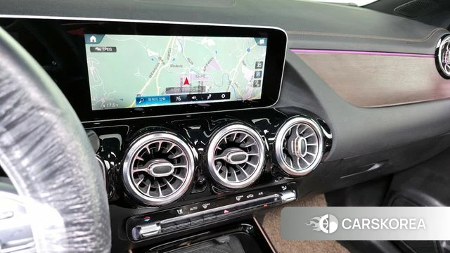 Mercedes-Benz GLA - Class H247 2020 Белый из Кореи, фото 6