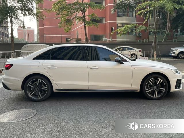 Audi A4L 2022 Белый из Китая, фото 6