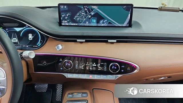 Genesis GV70 2023 Белый из Кореи, фото 6