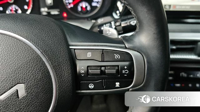 Kia K5 3rd generation 2023 Белый из Кореи, фото 6