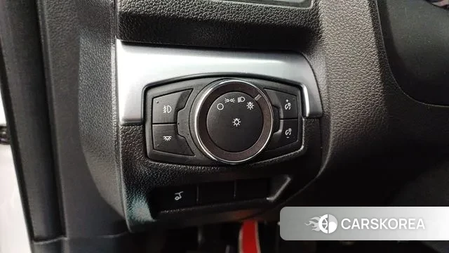 Ford Explorer 2019 Белый из Кореи, фото 6