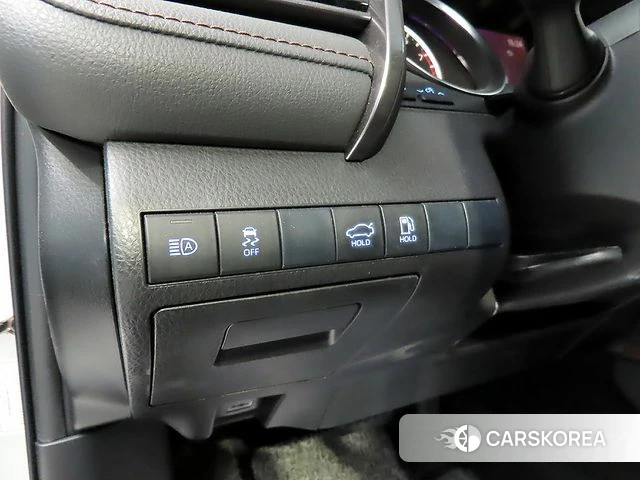 Toyota Camry (XV70) 2019 Серебряный из Кореи, фото 6
