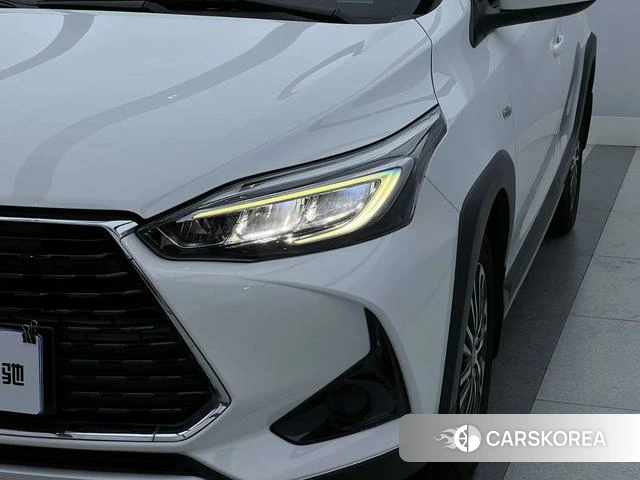 Toyota YARIS L Zhixuan 2021 Белый из Китая, фото 6