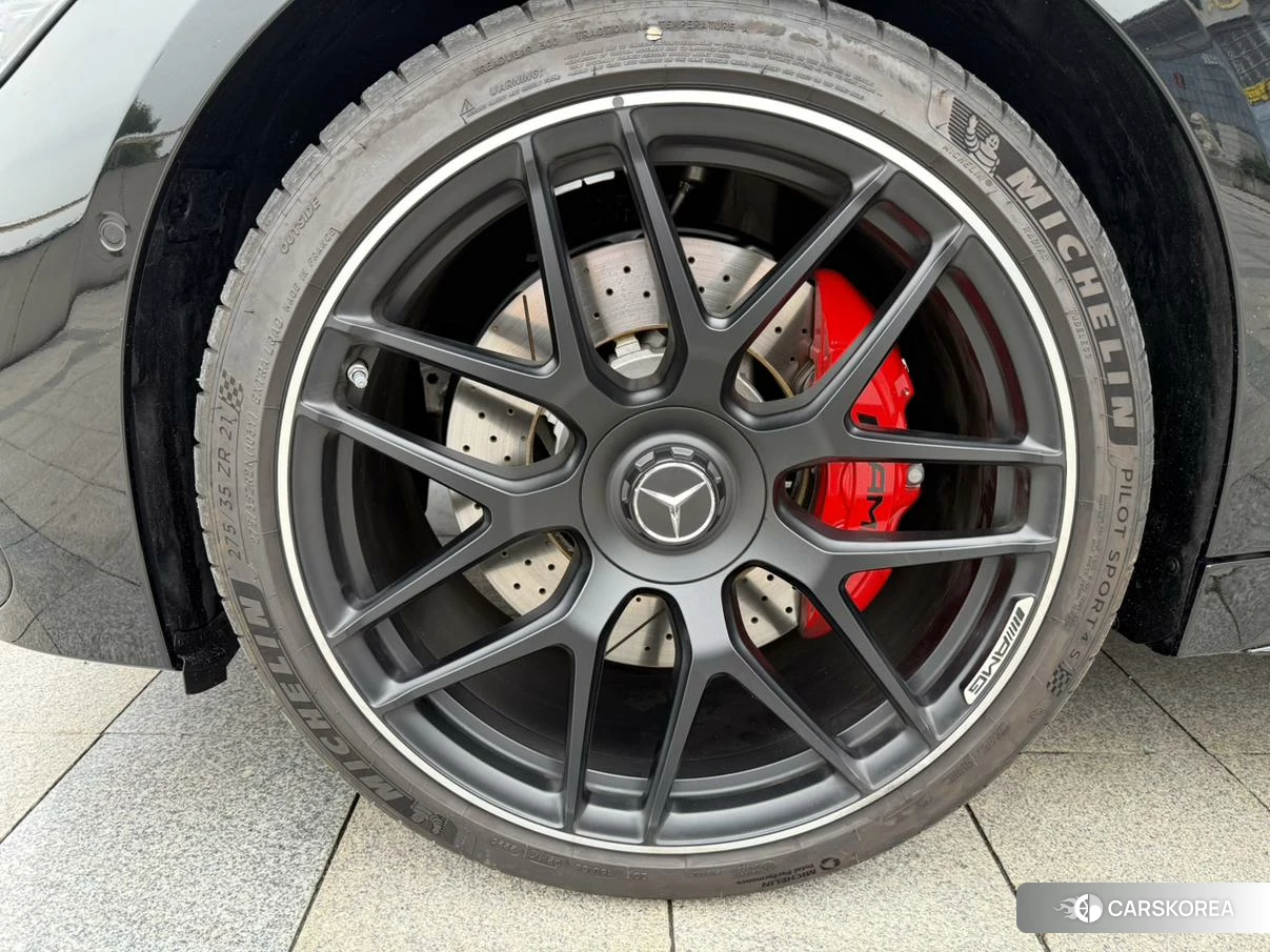 Mercedes-Benz AMG GT 2025 Черный из Китая, фото 6