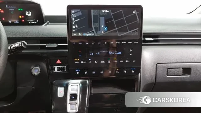 Hyundai Staria 2022 Черный из Кореи, фото 6