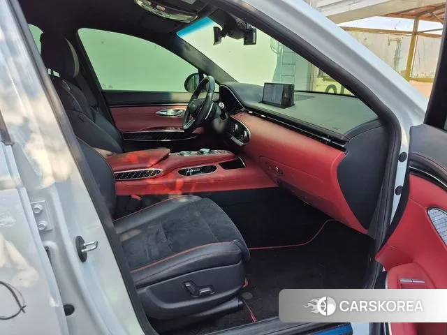 Genesis GV70 2021 Белый из Кореи, фото 6