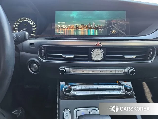 Genesis G90 2019 Черный из Кореи, фото 6