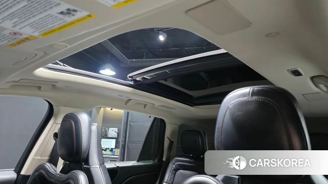Lincoln Aviator 2nd generation 2020 Белый из Кореи, фото 6