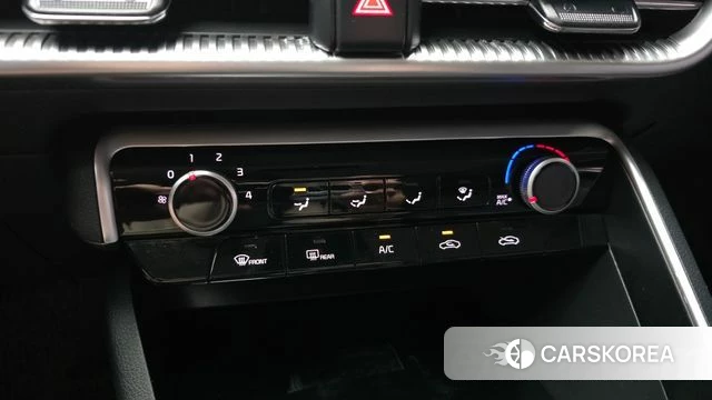 Kia K5 3rd generation 2023 Серебристо-серый из Кореи, фото 6