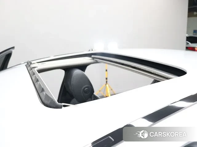 Mercedes-Benz E-Class W213 2020 Серебряный из Кореи, фото 6