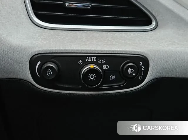 Chevrolet (GM Daewoo) Bolt EV 2019 Белый из Кореи, фото 6