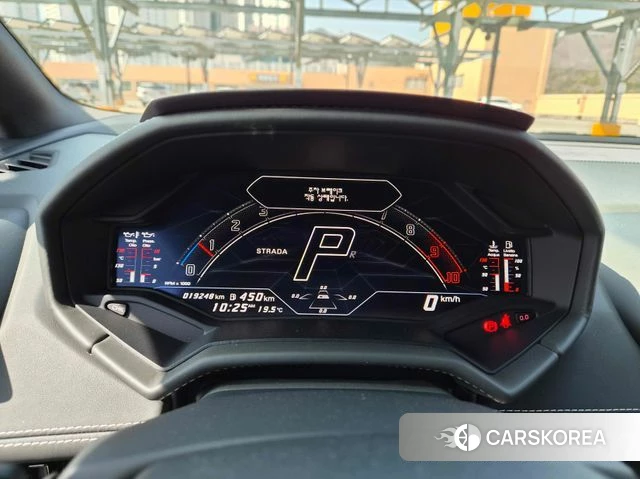 Lamborghini Huracan 2023 Белый из Кореи, фото 6