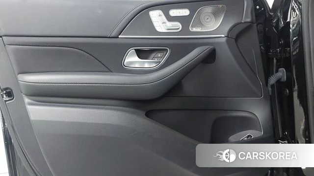 Mercedes-Benz GLS - Class X167 2023 Черный из Кореи, фото 6