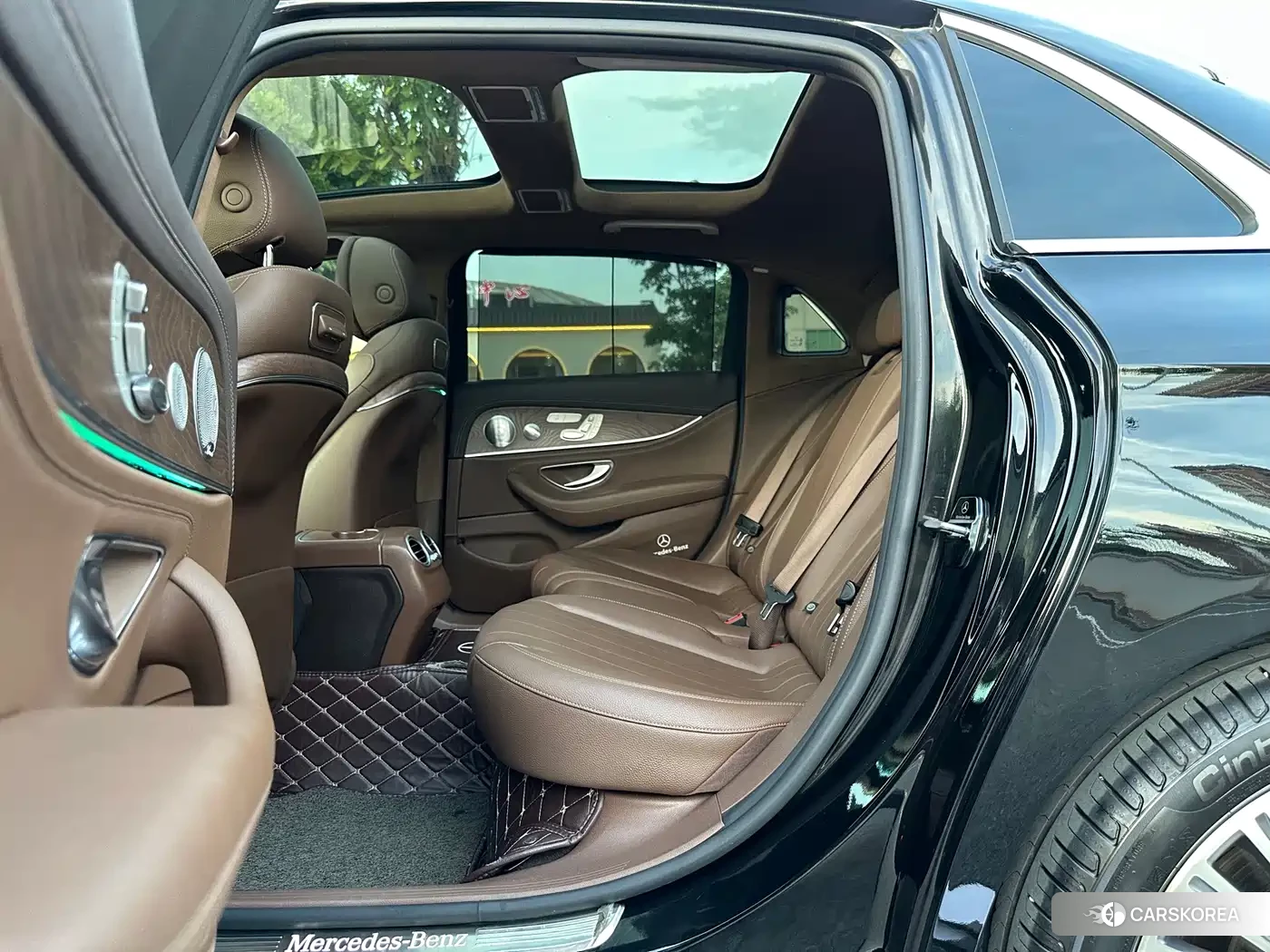 Mercedes-Benz E-Class id 4577746 из Китая 7