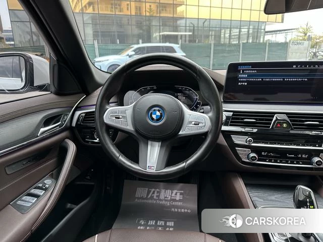 BMW 5 series PHEV 2024 Белый из Китая, фото 6