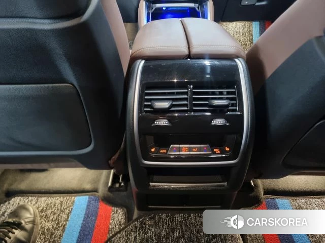 BMW X6 (G06) 2023 Белый из Кореи, фото 6