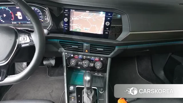 Volkswagen 7th Generation of Jetta 2021 Белый из Кореи, фото 6