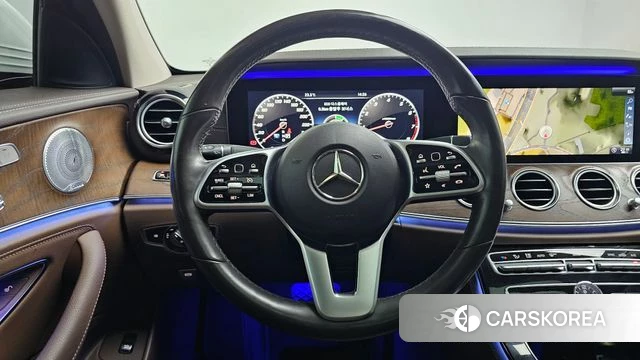 Mercedes-Benz E-Class W213 2019 Белый из Кореи, фото 6