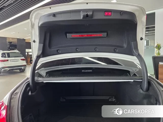 Mercedes-Benz C-Class W206 2023 Белый из Кореи, фото 6