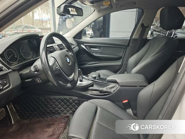 BMW 3 series 2018 Белый из Китая, фото 6