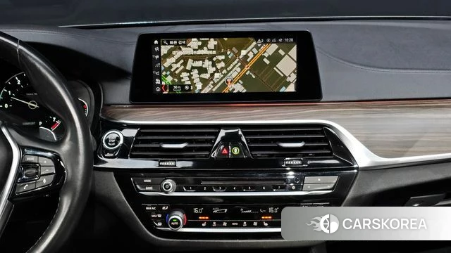BMW 5 Series (G30) 2019 Черный из Кореи, фото 6