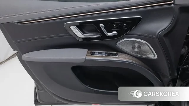 Mercedes-Benz EQS SUV X296 2024 Черный из Кореи, фото 6