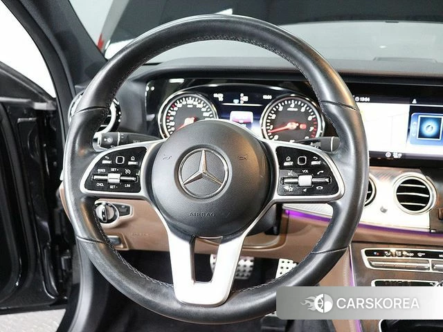 Mercedes-Benz E-Class W213 2020 Черный из Кореи, фото 6