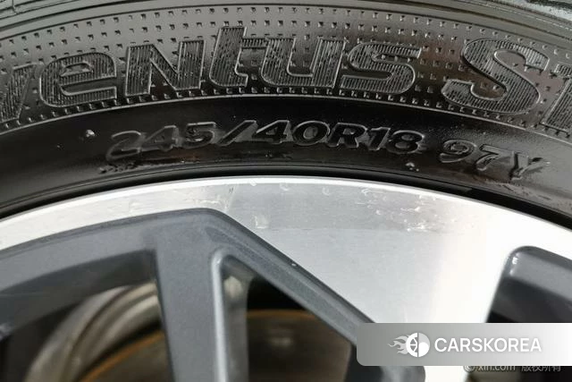 Audi A4L 2021 Темно-серый из Китая, фото 6