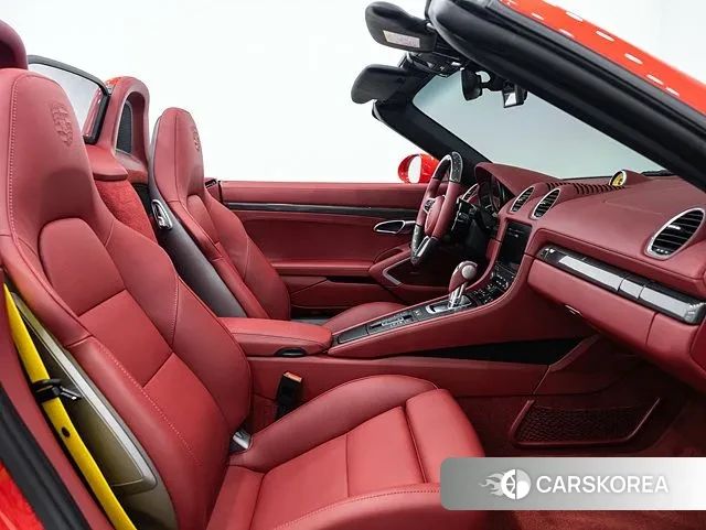 Porsche 718 Boxster 2024 Красный из Кореи, фото 6
