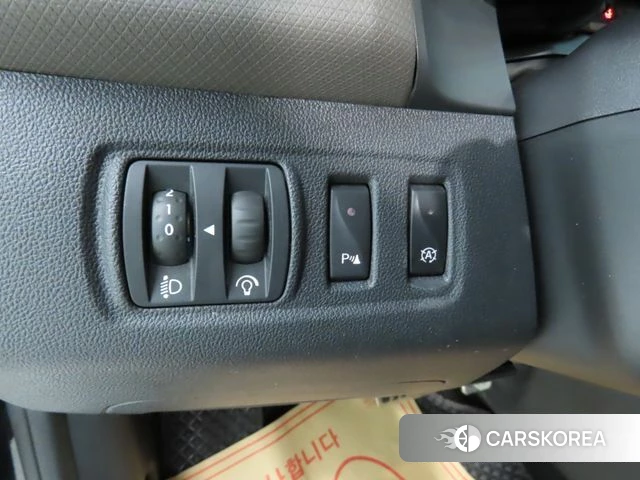 Renault Korea (Samsung) Clio 2019 Черный из Кореи, фото 6