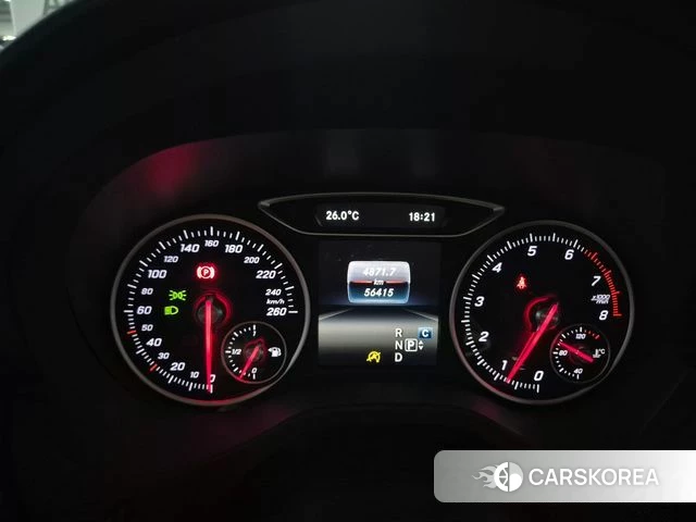 Mercedes-Benz A-Class W176 2018 Белый из Кореи, фото 6