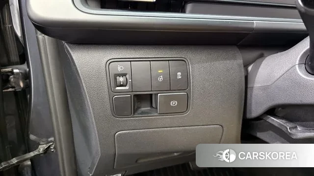 Hyundai Staria 2023 Серый из Кореи, фото 6