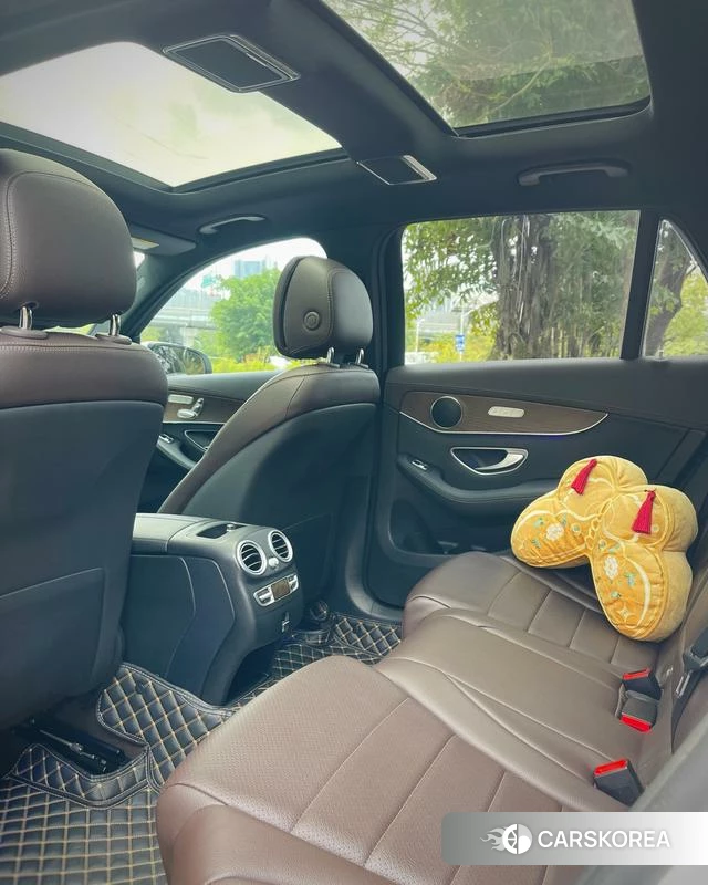 Mercedes-Benz GLC 2023 Белый из Китая, фото 6