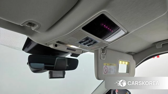 Land Rover Discovery 5 2018 Белый из Кореи, фото 6