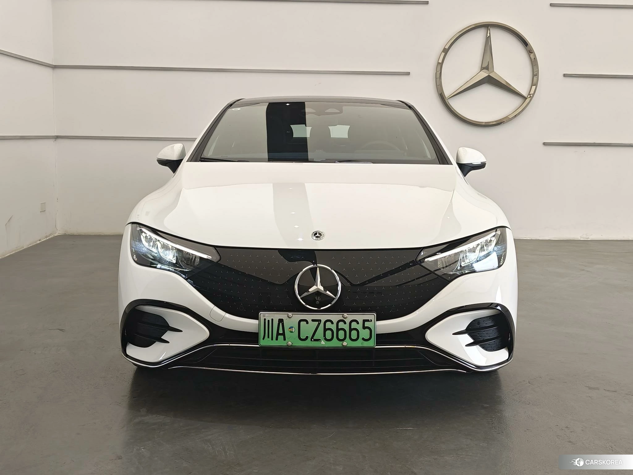 Mercedes-Benz EQE 2024 Белый из Китая, фото 6