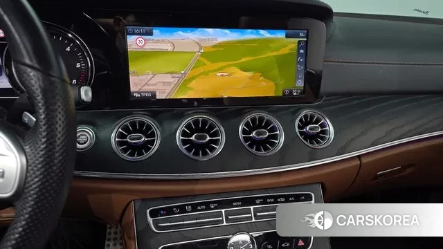 Mercedes-Benz E-Class W213 2019 Белый из Кореи, фото 6