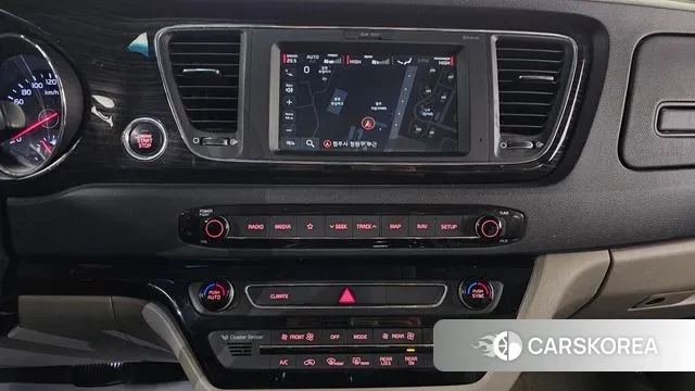 Kia The New Carnival 2020 Черный из Кореи, фото 6