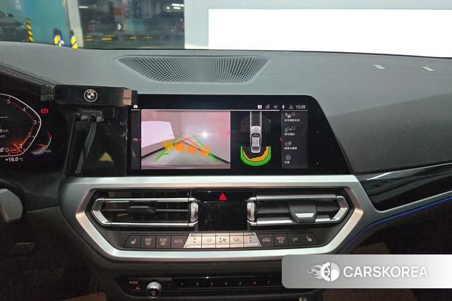BMW 3 series 2019 Темно-серый из Китая, фото 6