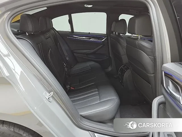 BMW 5 Series (G30) 2021 Серый из Кореи, фото 6