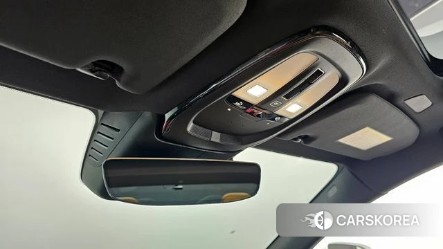 Volvo S60 3rd generation 2024 Белый из Кореи, фото 6