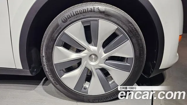 Tesla Model Y 2022 Белый из Кореи, фото 6