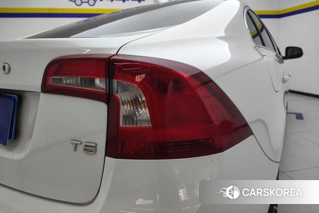 Volvo S60 id 3875992 из Китая 6