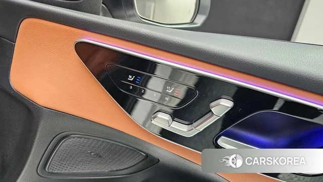 Mercedes-Benz C-Class W206 2024 Белый из Кореи, фото 6
