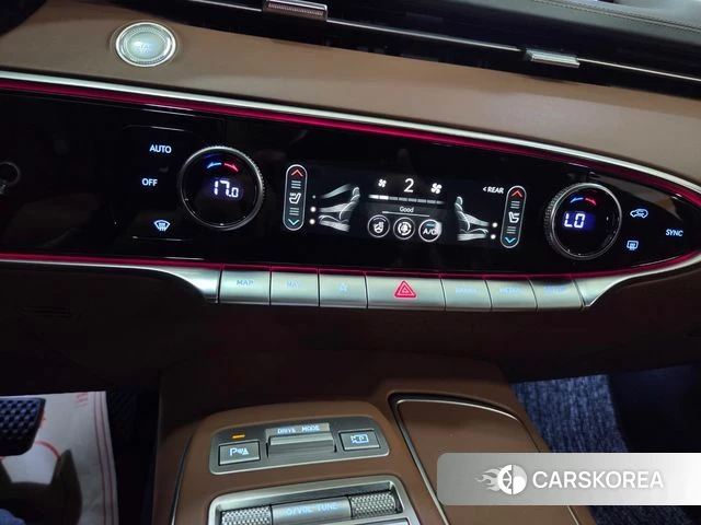 Genesis GV70 2022 Черный из Кореи, фото 6
