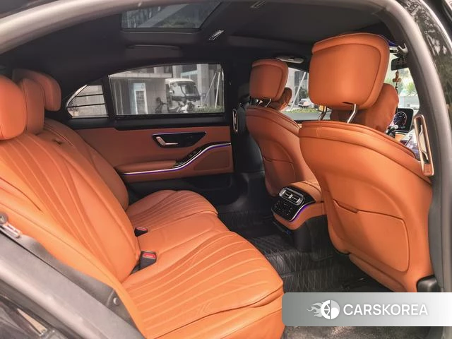 Mercedes-Benz S-class 2023 Черный из Китая, фото 6