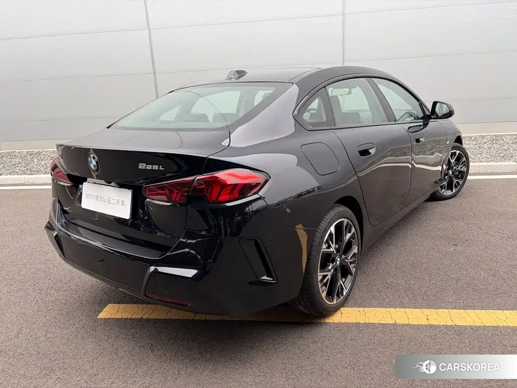 BMW 2 series 2025 Черный из Китая, фото 6