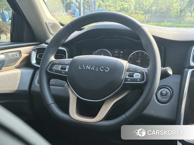 Lynk 01 2019 Черный из Китая, фото 6