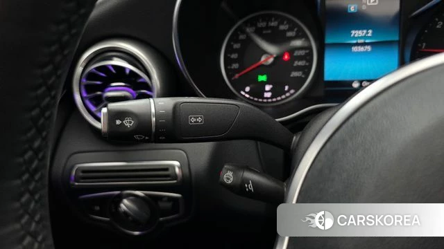 Mercedes-Benz C-Class W205 2019 Черный из Кореи, фото 6
