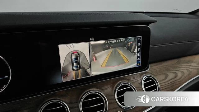 Mercedes-Benz E-Class W213 2018 Серебряный из Кореи, фото 6